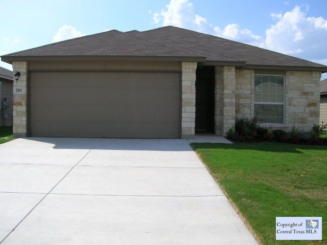 Property Photo: 201 Goldenrod TX 78666