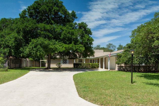 Property Photo: 103 Norcrest Drive TX 78666