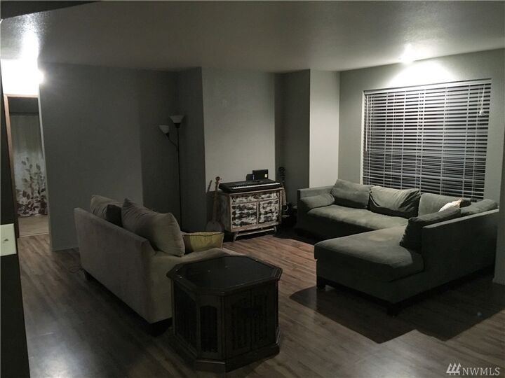 Property Photo:  18311 84th St E  WA 98391 