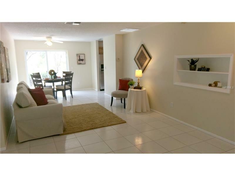 Property Photo:  717 Crimson King Trace  FL 34689 