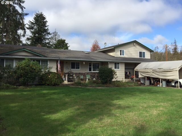 Property Photo:  84400 N Enterprise Rd  OR 97455 