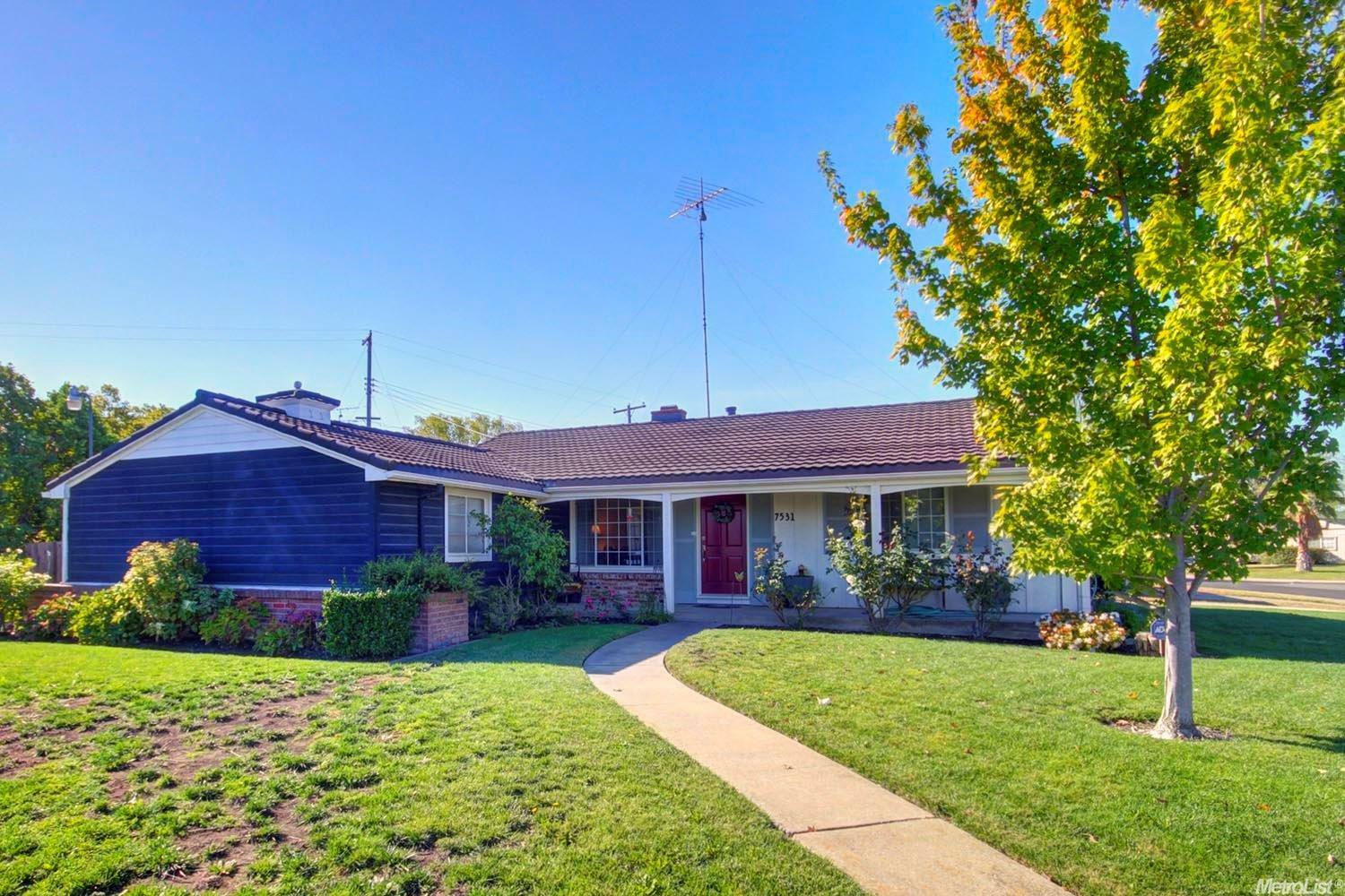 Property Photo:  7531 South Parkway  CA 95823 