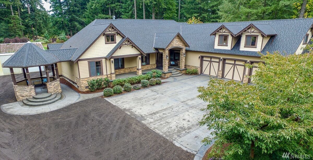 Property Photo: 3037 Hoffman Rd SE WA 98501