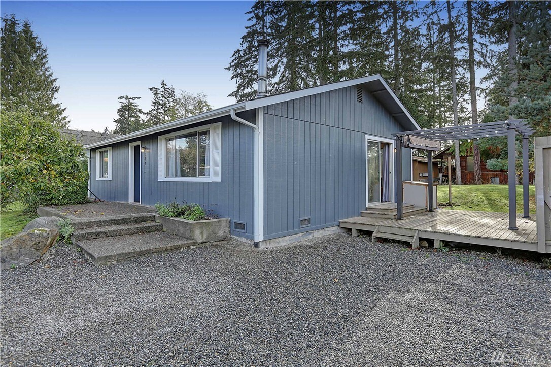 Property Photo:  298 Dunbar Lane  WA 98282 