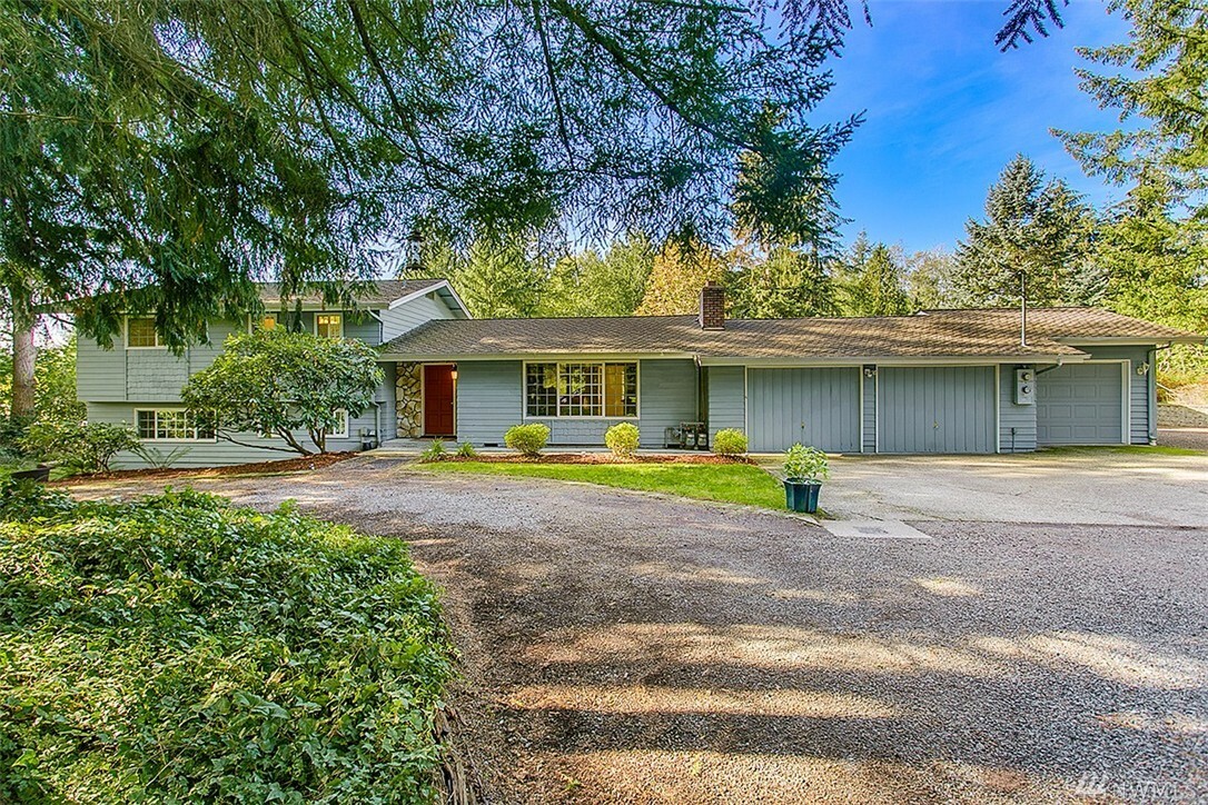 Property Photo:  12206 Robinhood Lane  WA 98290 