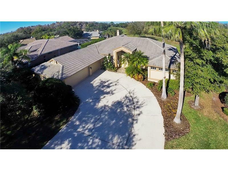 Property Photo: 5079 Cross Pointe Drive FL 34677