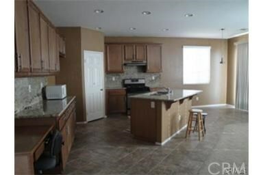 Property Photo:  38443 Magdelena Street  CA 92563 