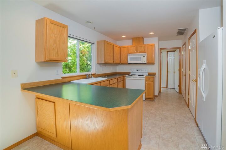 Property Photo:  11401 20th St NE  WA 98258 