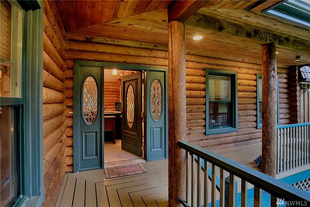 Property Photo:  16920 24th Place NE  WA 98290 