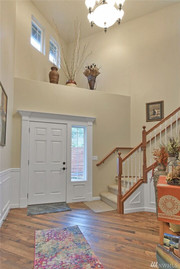 Property Photo: 1828 NE Perkins Wy WA 98155