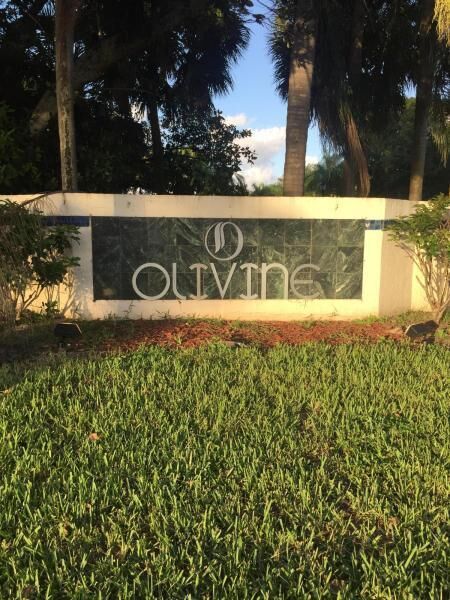 Property Photo:  3827 Coral Tree Circle 3827  FL 33073 