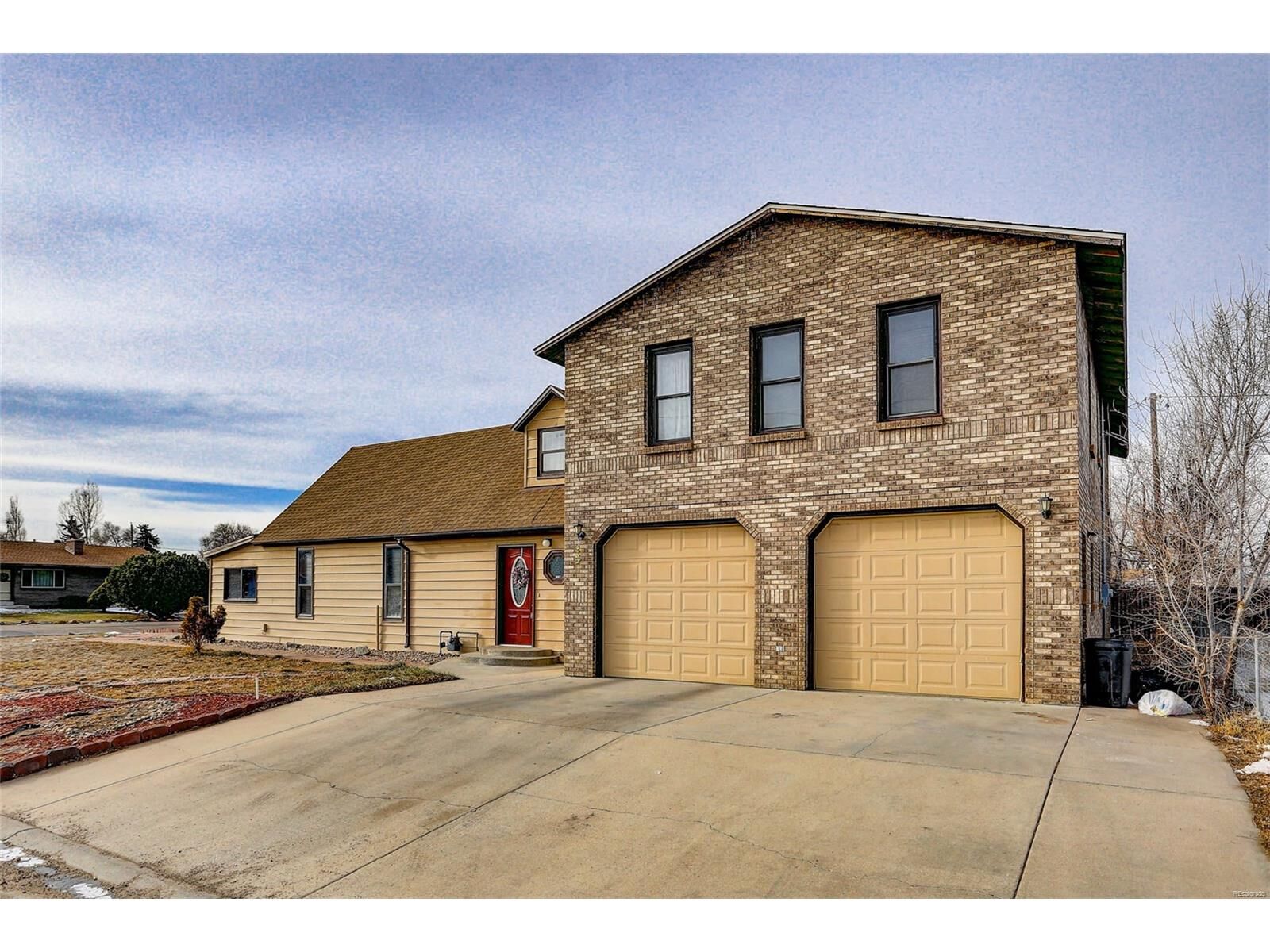 Property Photo:  600 Elizabeth Avenue  CO 80651 