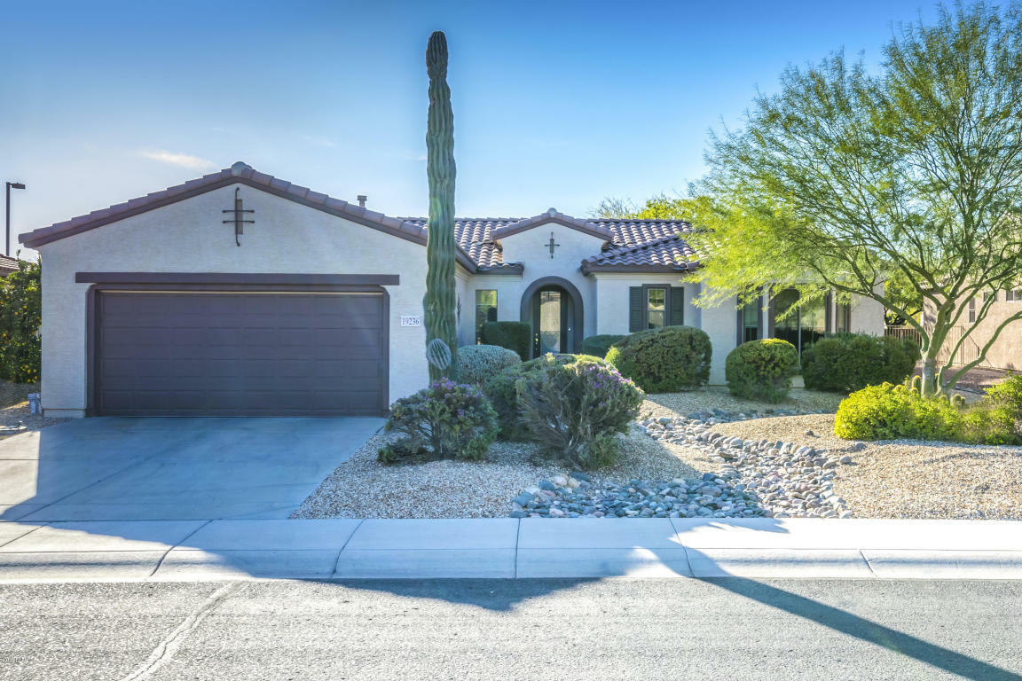 Property Photo:  19236 N Tallowood Way  AZ 85387 