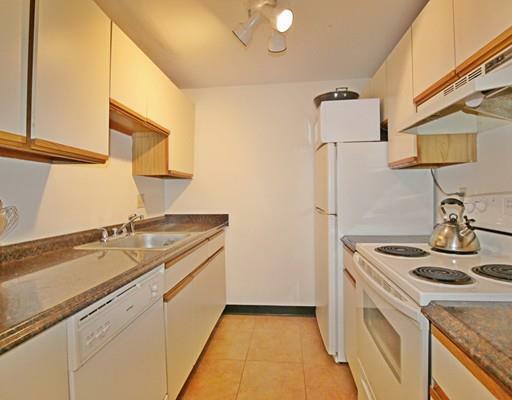 Property Photo:  201 Thorndike Street 2-06  MA 01852 