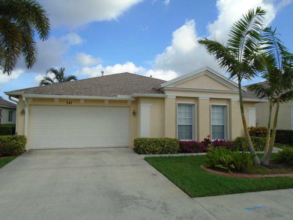 Property Photo:  541 SW Indian Key Drive  FL 34986 