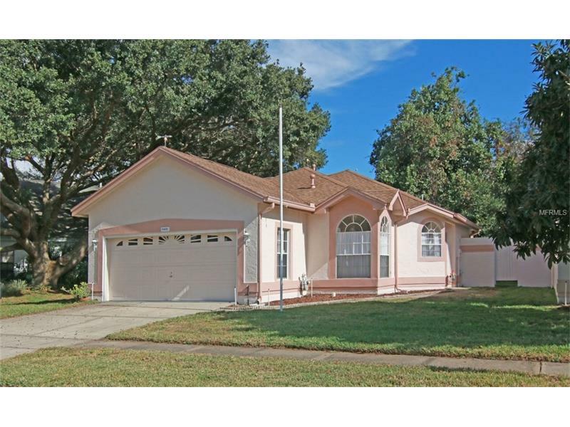 Property Photo:  11635 Peach Grove Lane  FL 32821 