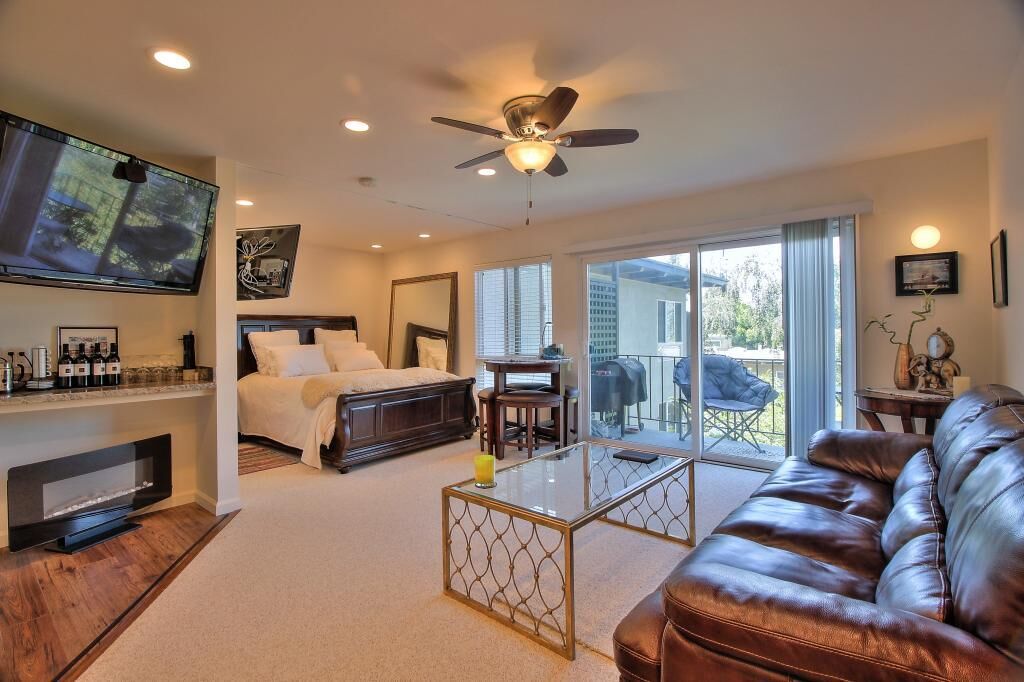Property Photo: 932 Peninsula Avenue 312 CA 94401