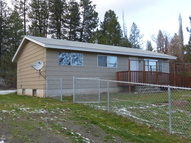 Property Photo: 6013 W Spring St WA 99020
