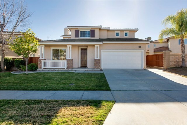 Property Photo:  38060 Copperwood Street  CA 92562 