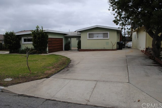 Property Photo: 151 Camino De Las Colinas CA 90277