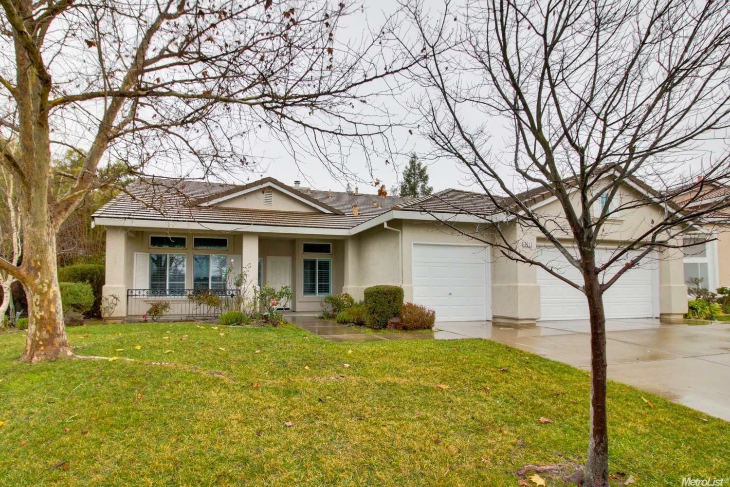 Property Photo: 3613 Glacier Park Way CA 95758