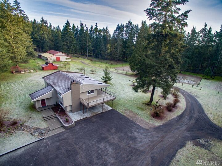 9565 SW Caulfield Lane  Port Orchard WA 98367 photo