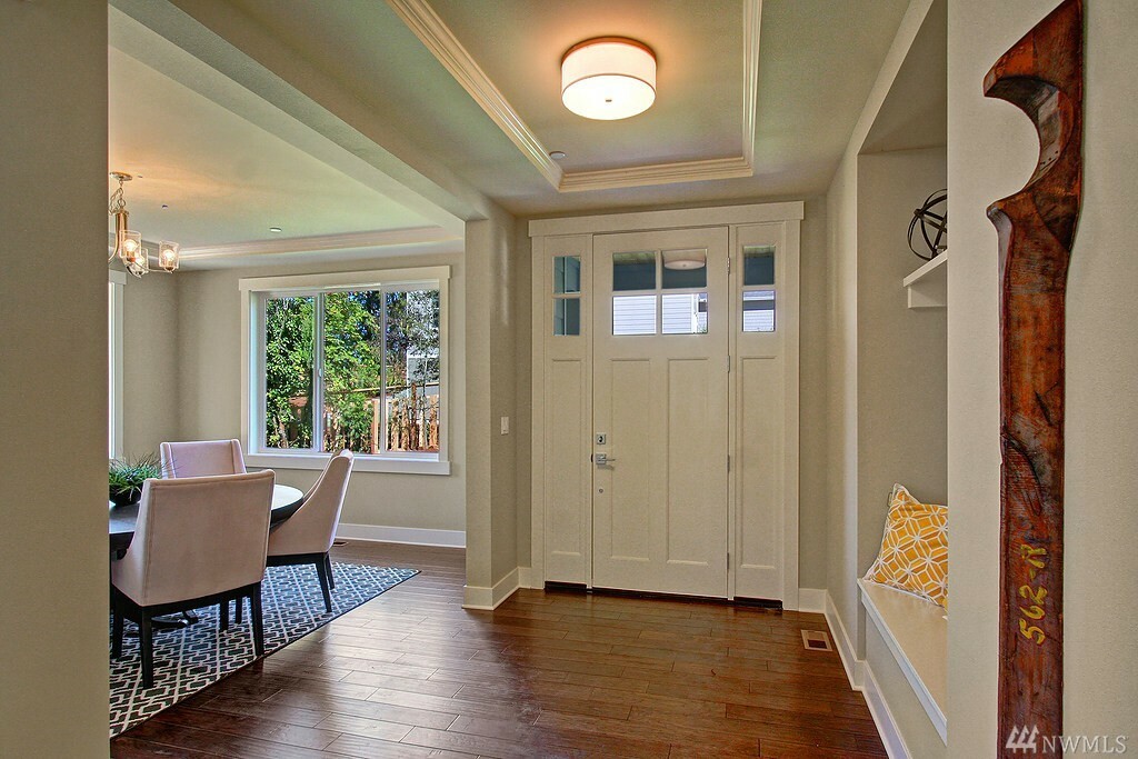 Property Photo: 18320 Sunset Wy WA 98026