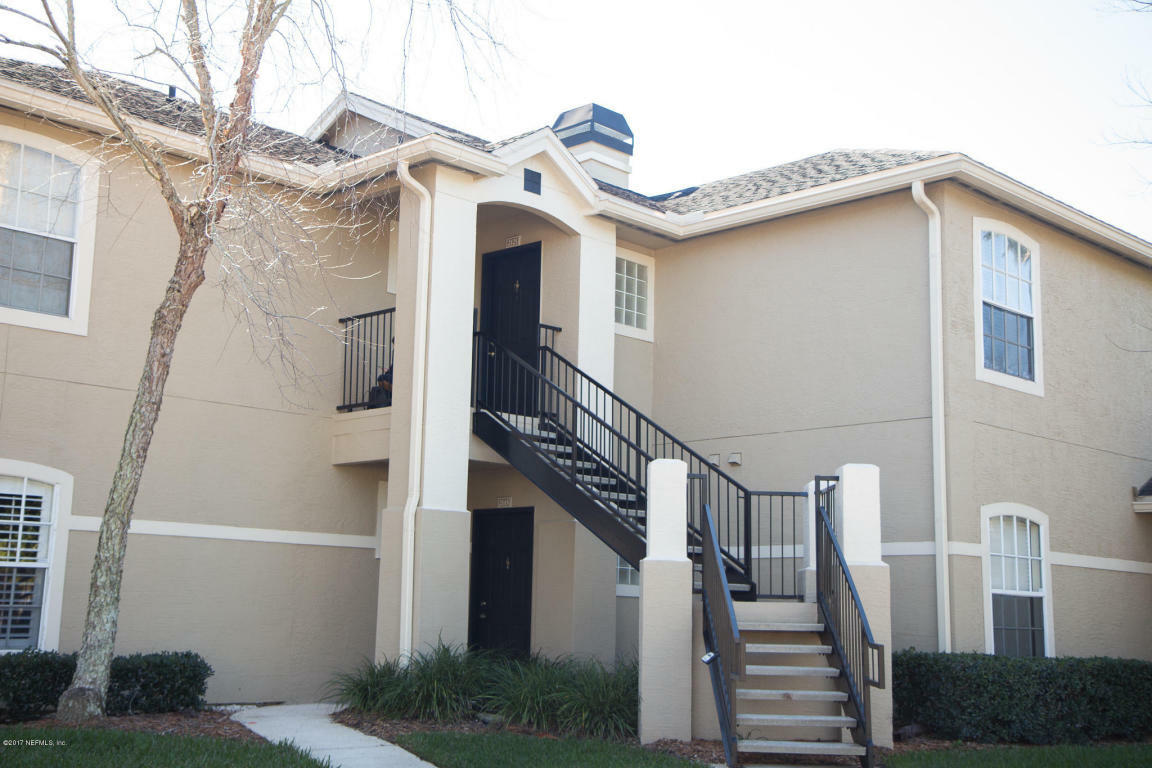 Property Photo: 1655 The Greens Way 2125 FL 32250