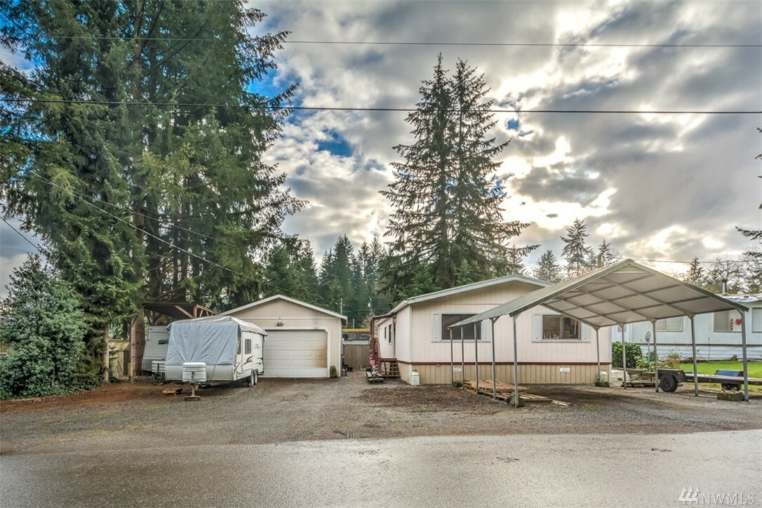 Property Photo:  11732 65th Place NE  WA 98258 