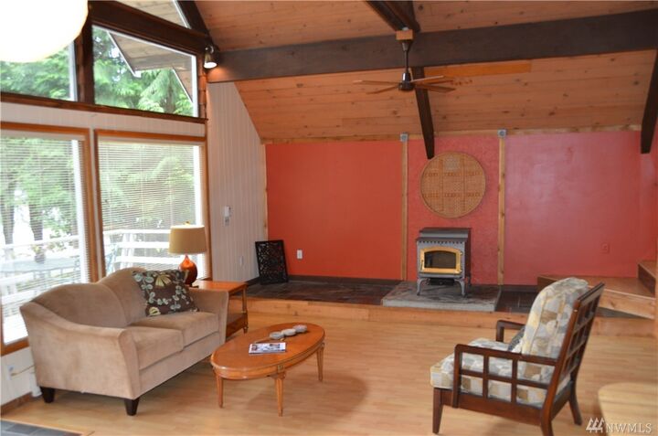 Property Photo: 363 Snohomish Dr WA 98257