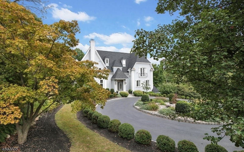 Property Photo: 1 Spring House Rd NJ 07924