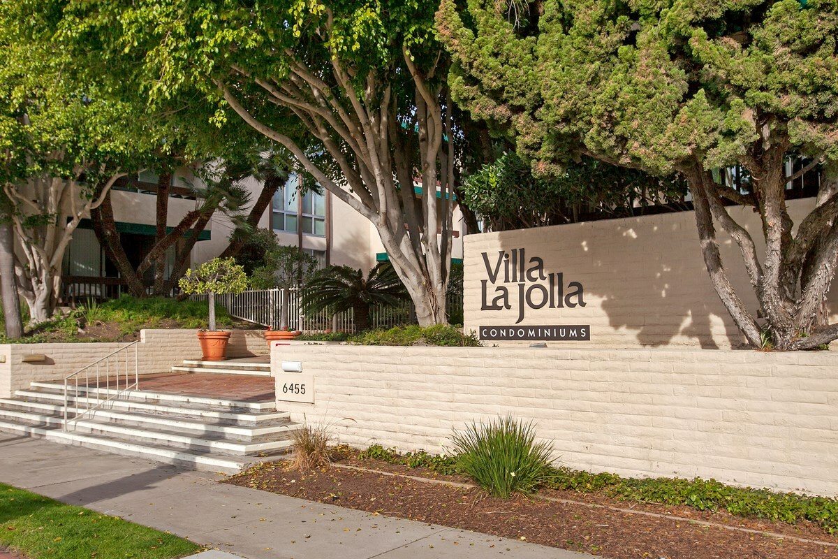 Property Photo:  6455 La Jolla Blvd. 144  CA 92037 