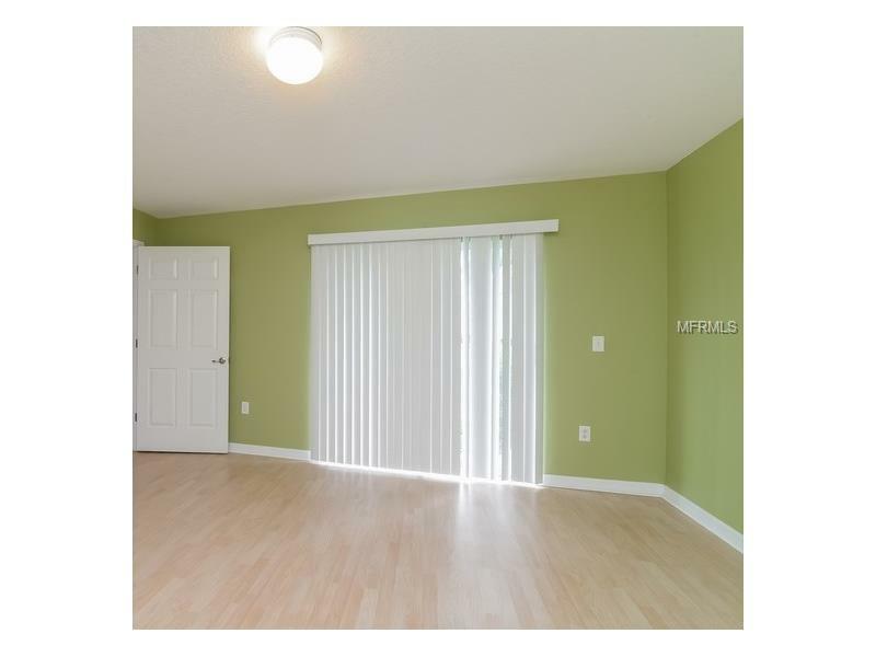 Property Photo: 1327 Salem Orchard Lane FL 33511