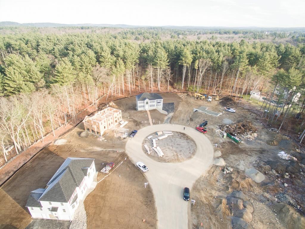 Property Photo:  9 Savannah Drive Lot 10  NH 03076 