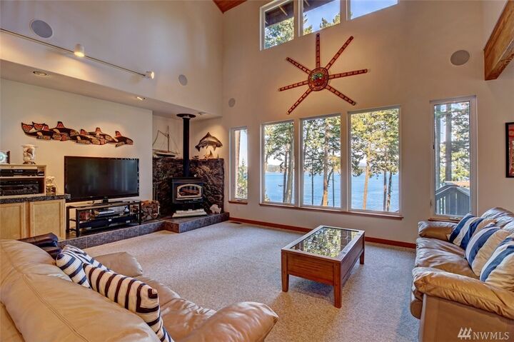 Property Photo:  22 Brown Island  WA 98250 