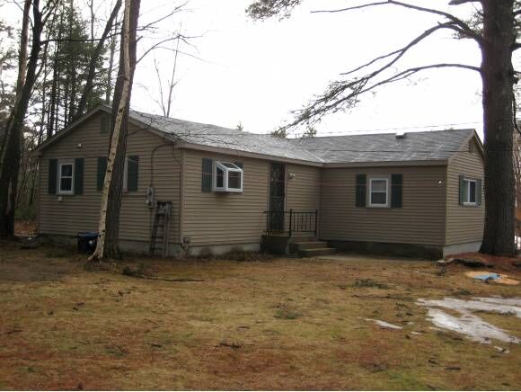 Property Photo:  7 Apple Tree Road  NH 03032 