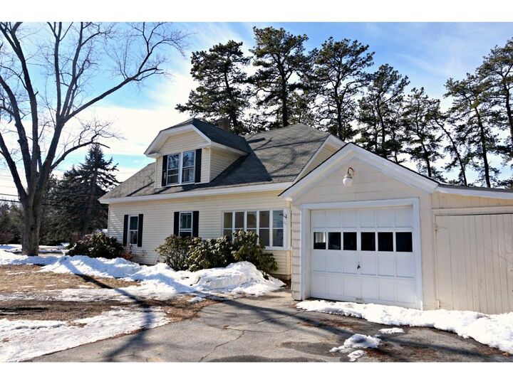Property Photo:  55 Pembroke Road  NH 03301 
