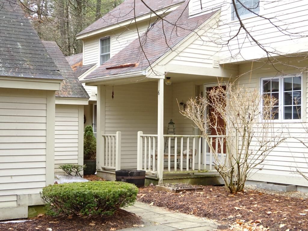 Property Photo:  29 Perry Lane 6  NH 03446 