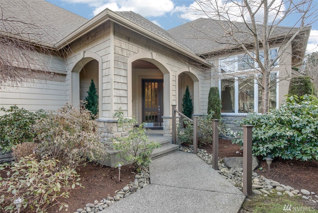 Property Photo: 27623 SE 28th Place WA 98075