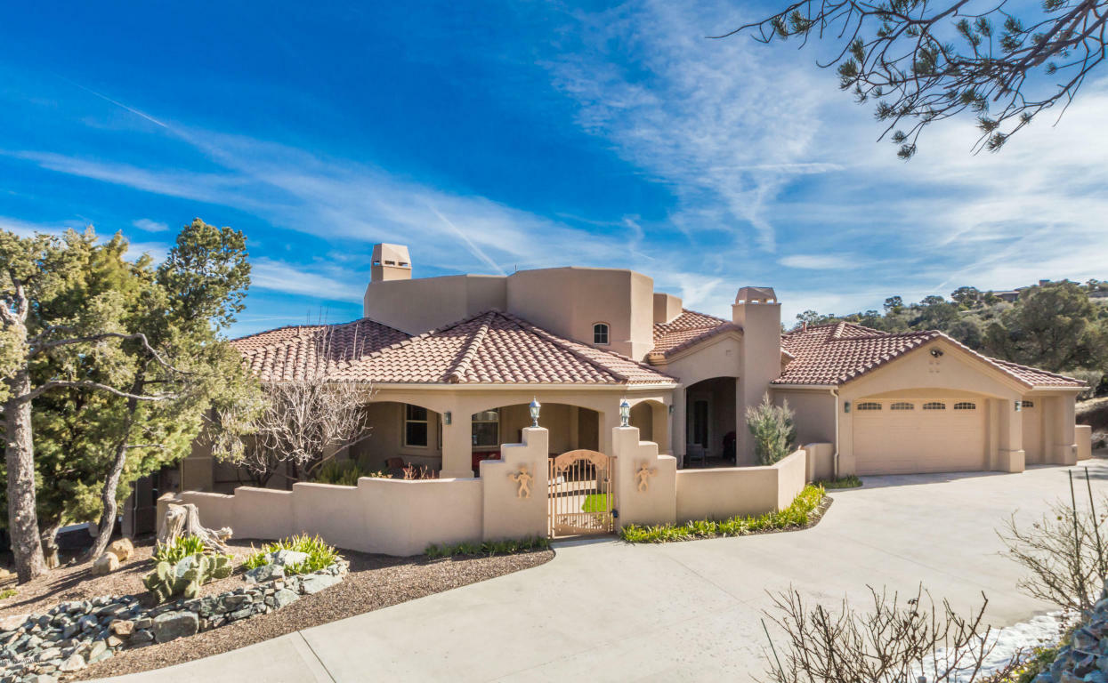 Property Photo:  513 Glenheather Circle  AZ 86303 