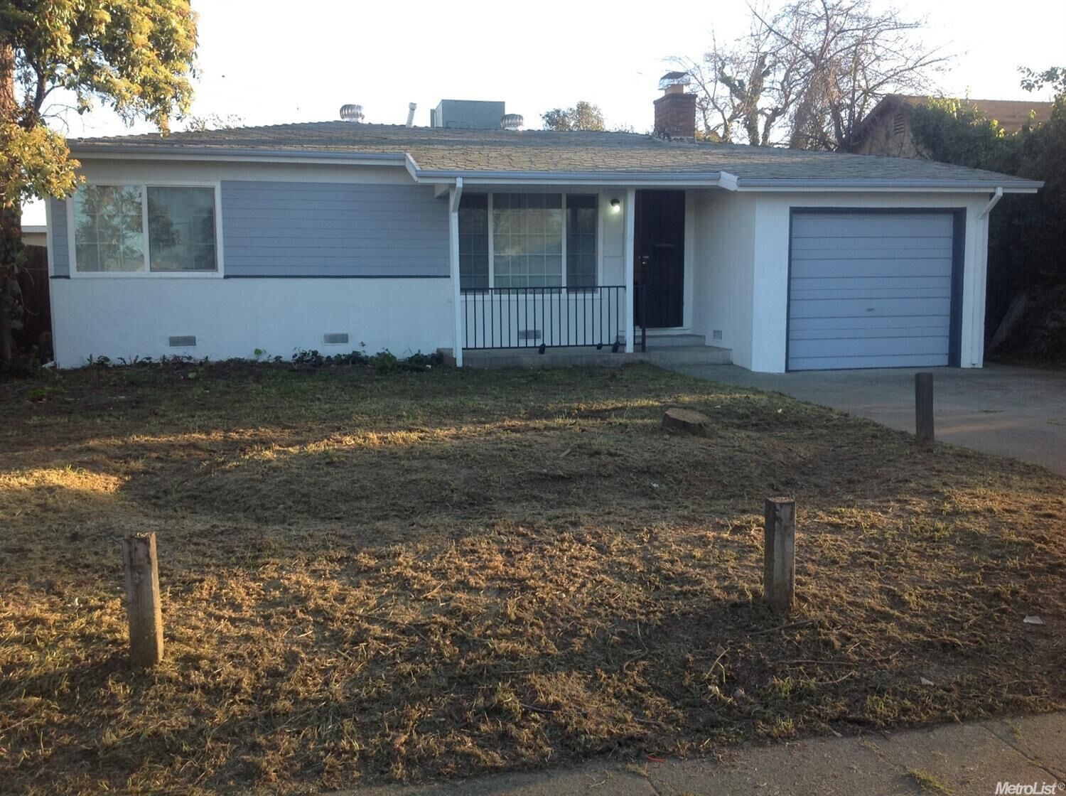 Property Photo:  4540 Lemon Hill Avenue  CA 95824 