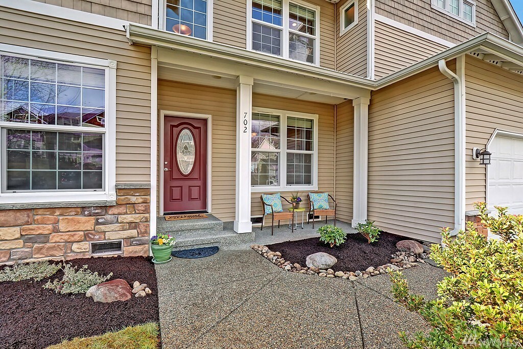 Property Photo: 702 79th Dr NE WA 98258