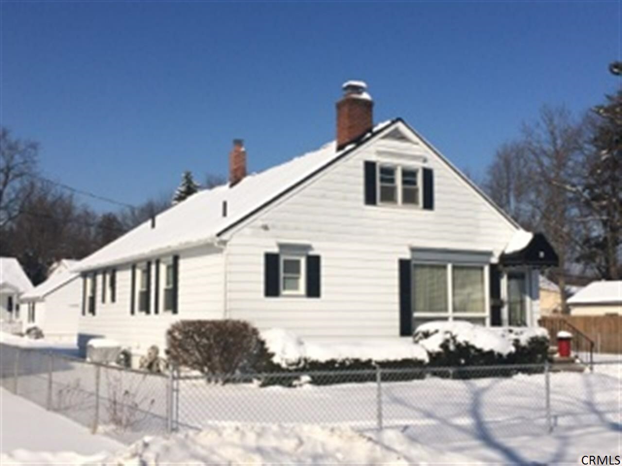 33 Park Avenue  Colonie NY 12110 photo