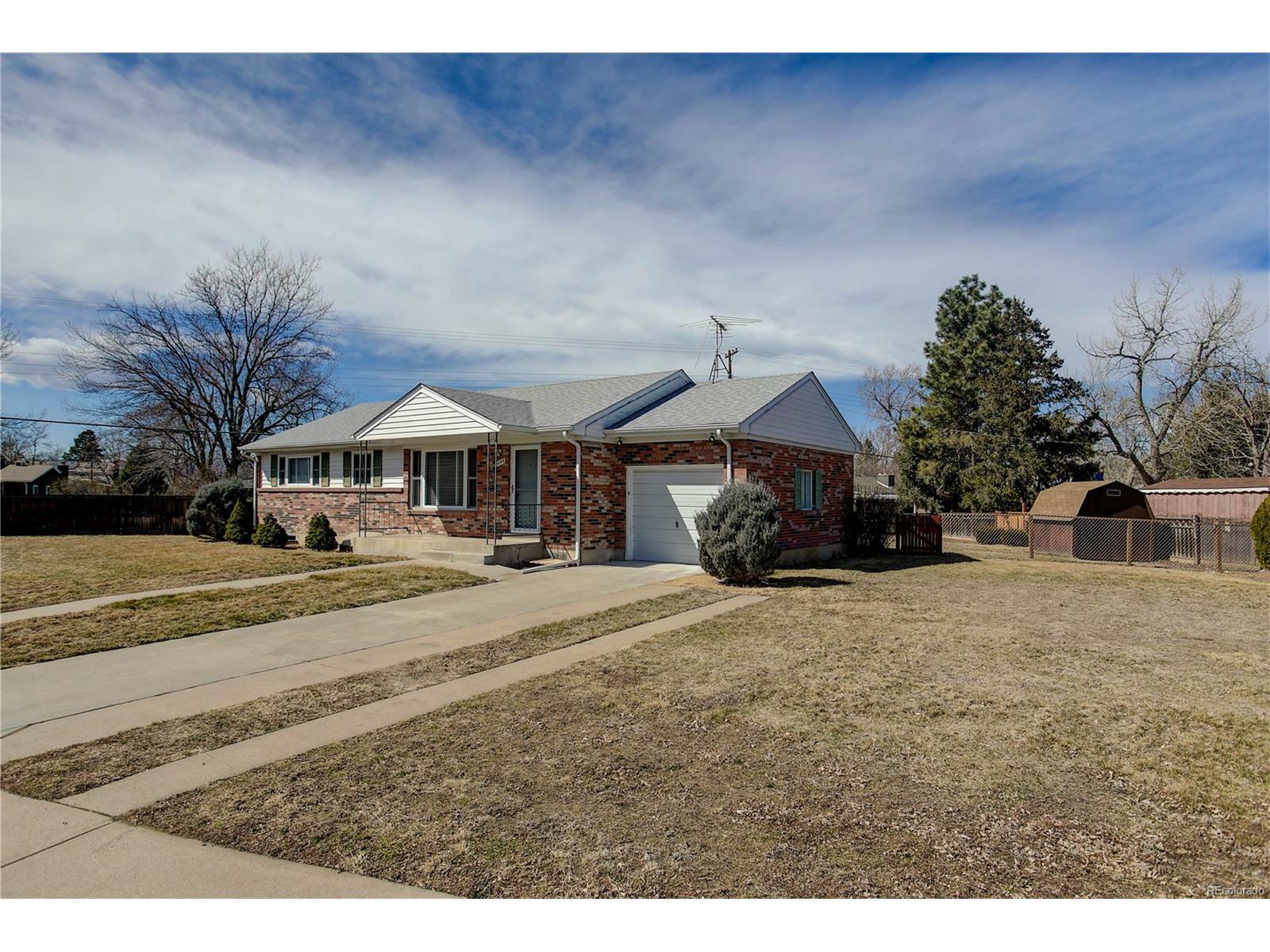 Property Photo: 1605 East Noble Place CO 80121