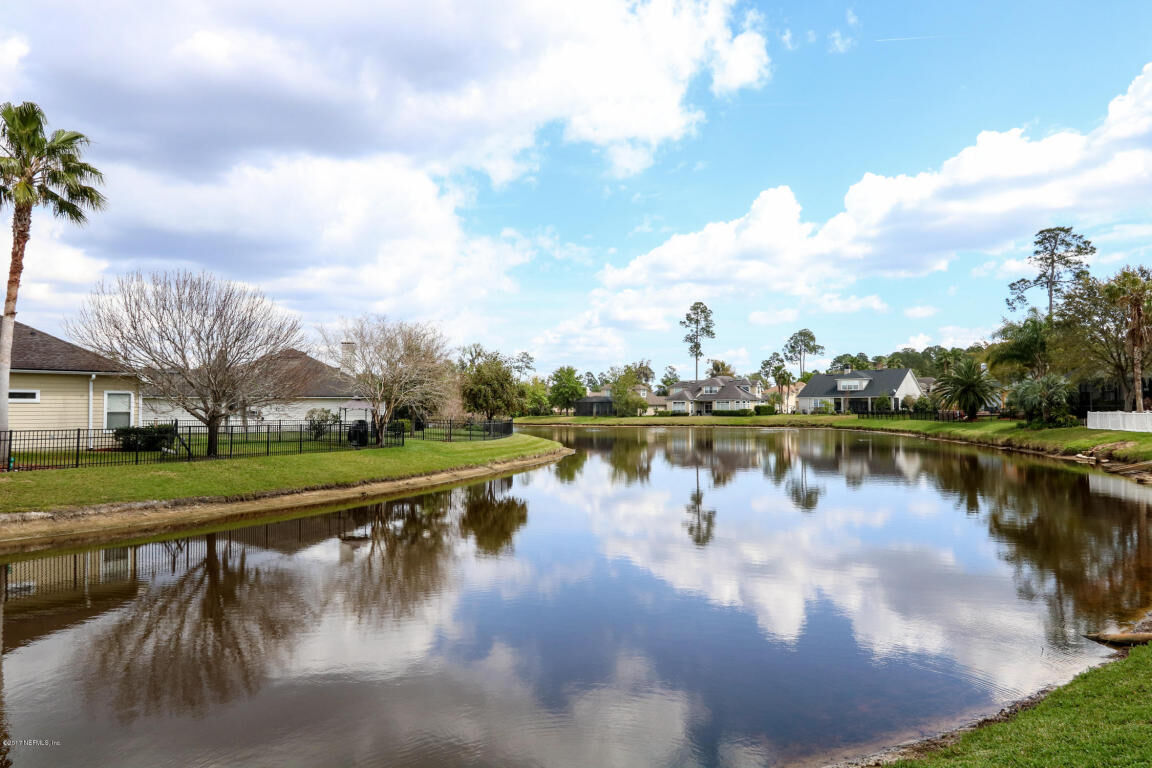Property Photo: 2240 Lookout Landing FL 32003