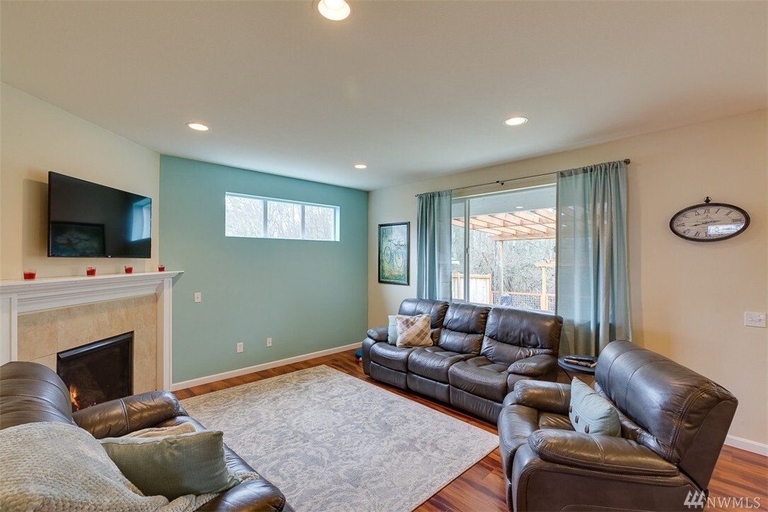 Property Photo:  7125 289th Place NW  WA 98292 