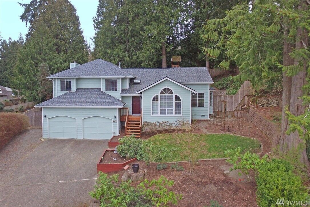 Property Photo:  9464 Newton Place NE  WA 98311 