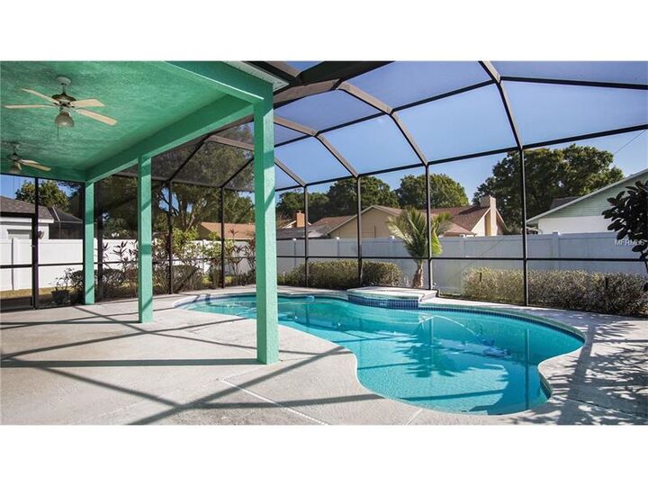 Property Photo: 3806 Cold Creek Drive FL 33596