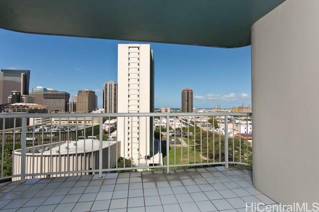 Property Photo:  1212 Nuuanu Avenue 1205  HI 96817 