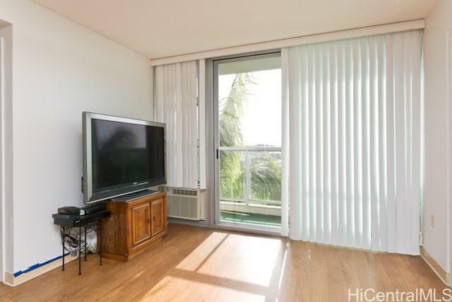 Property Photo:  94-302 Paiwa Street 501  HI 96797 